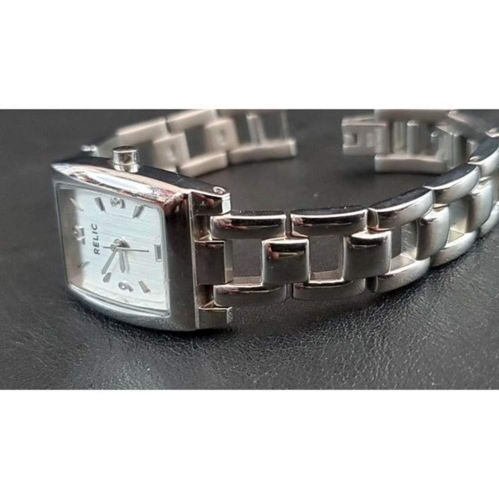 TIMELESS RELIC Stainless Steel Date Ladies Watch - Picture 5 of 6